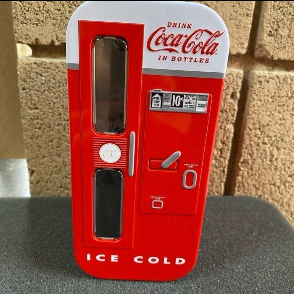 Coca Cola Red Retro Vending Machine for trinket storage